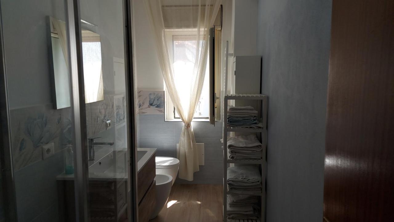 צ'פאלו Casa Floridea -Mediterranea Sicilia Apt מראה חיצוני תמונה