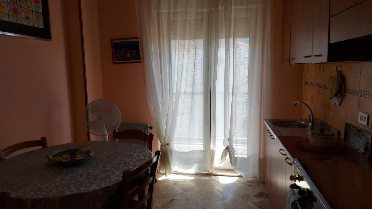 צ'פאלו Casa Floridea -Mediterranea Sicilia Apt מראה חיצוני תמונה
