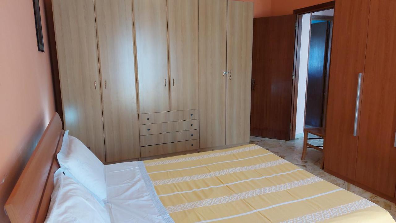 צ'פאלו Casa Floridea -Mediterranea Sicilia Apt מראה חיצוני תמונה