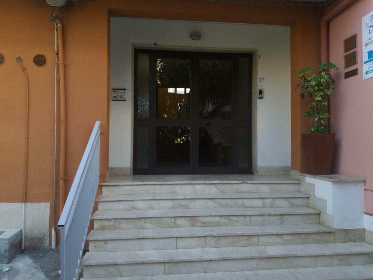 צ'פאלו Casa Floridea -Mediterranea Sicilia Apt מראה חיצוני תמונה